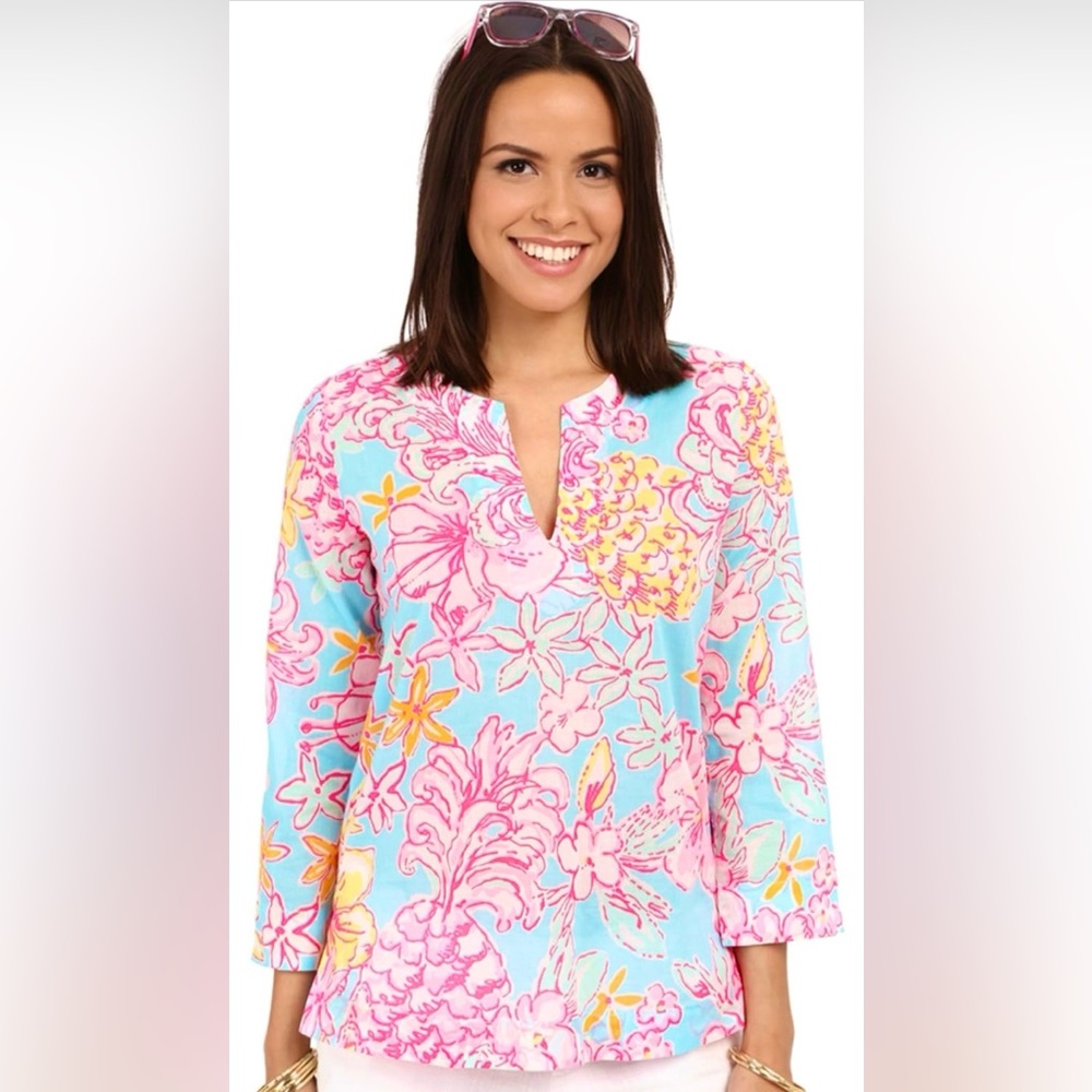 LILLY PULITZER Amelia Island Tunic Top in Lolita Breakwater Blue Print Small